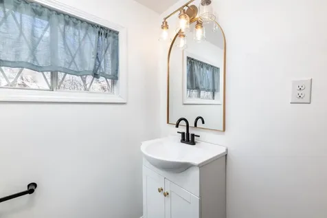 50 Mountain View Drive Moultonborough NH 03254