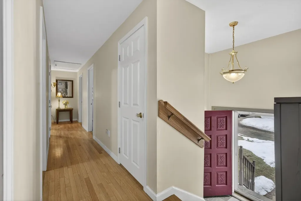 28 Spring Road Amherst NH 03031