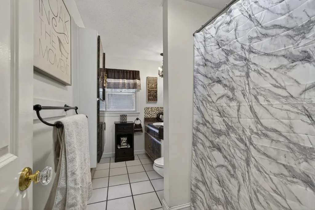 28 Spring Road Amherst NH 03031