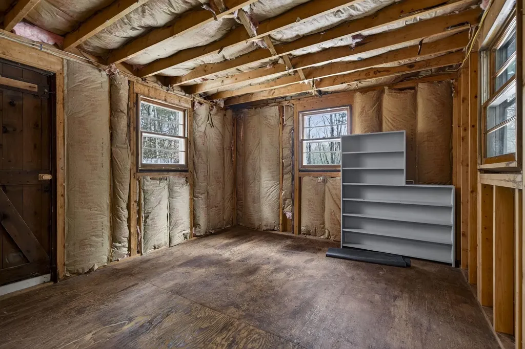 28 Spring Road Amherst NH 03031