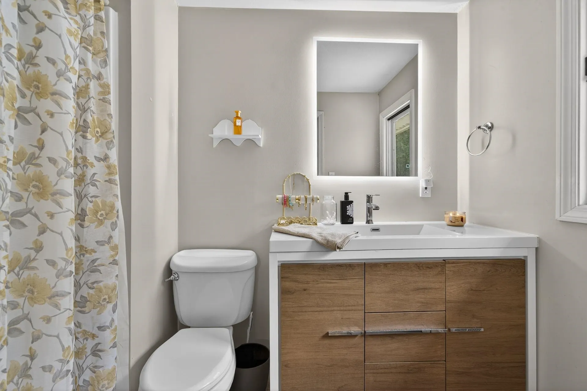 28 Spring Road Amherst NH 03031