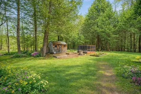 28 Spring Road Amherst NH 03031