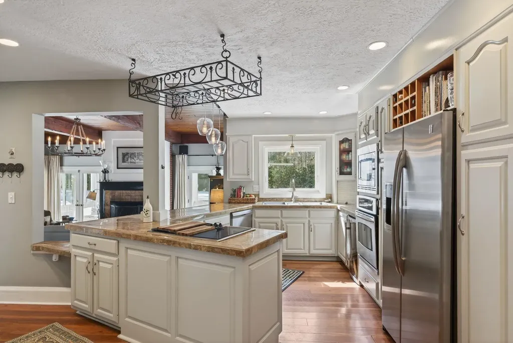 188 Kensington Road Hampton Falls NH 03844