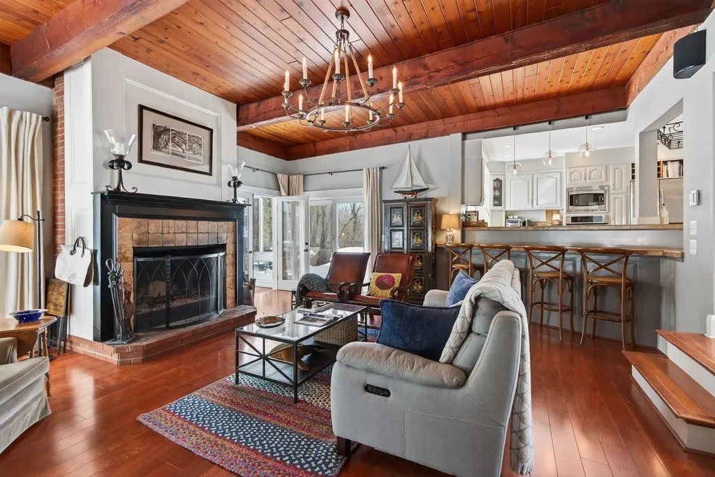 188 Kensington Road Hampton Falls NH 03844