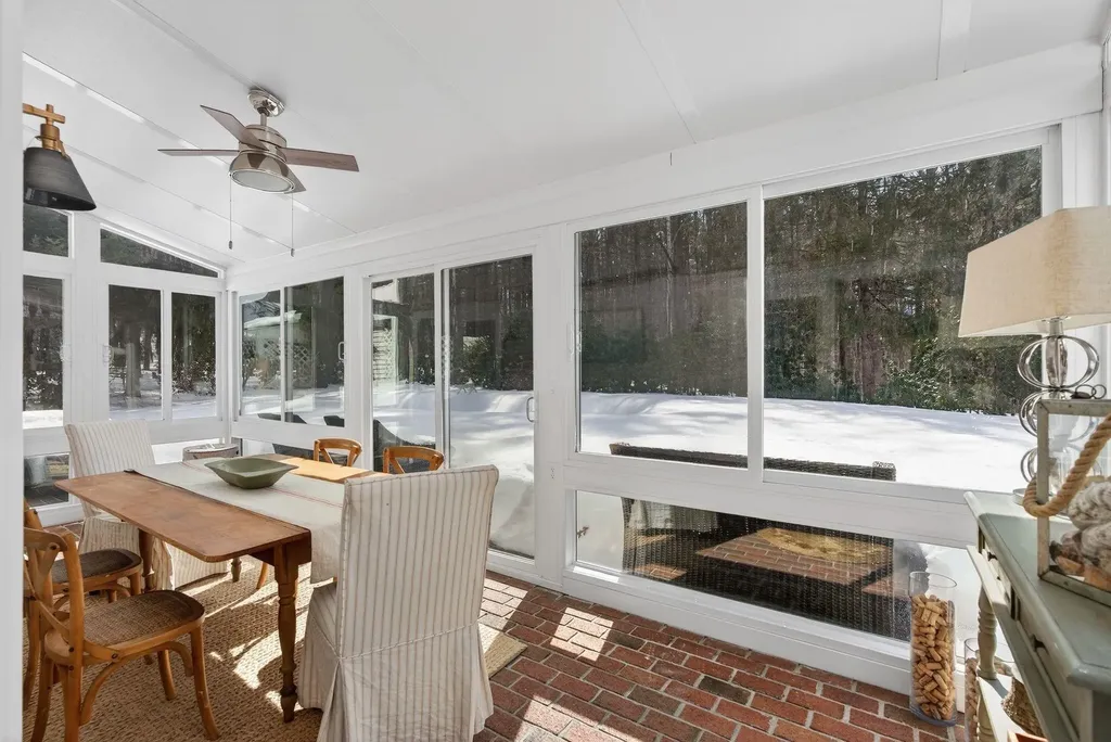 188 Kensington Road Hampton Falls NH 03844