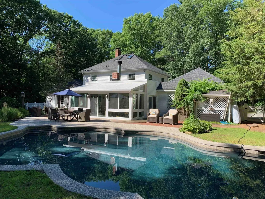 188 Kensington Road Hampton Falls NH 03844