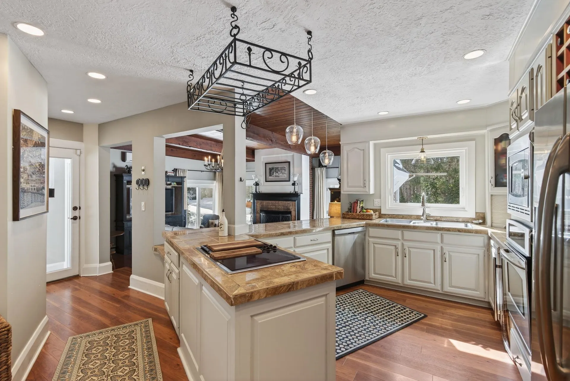 188 Kensington Road Hampton Falls NH 03844