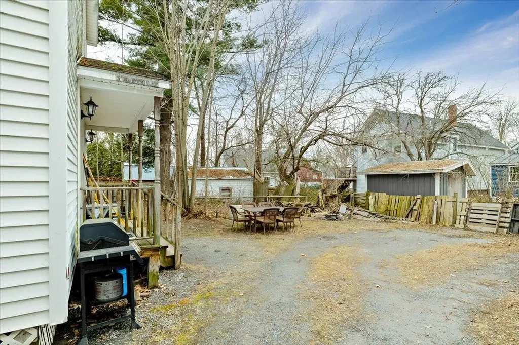 8 South Elm Street St. Albans City VT 05478