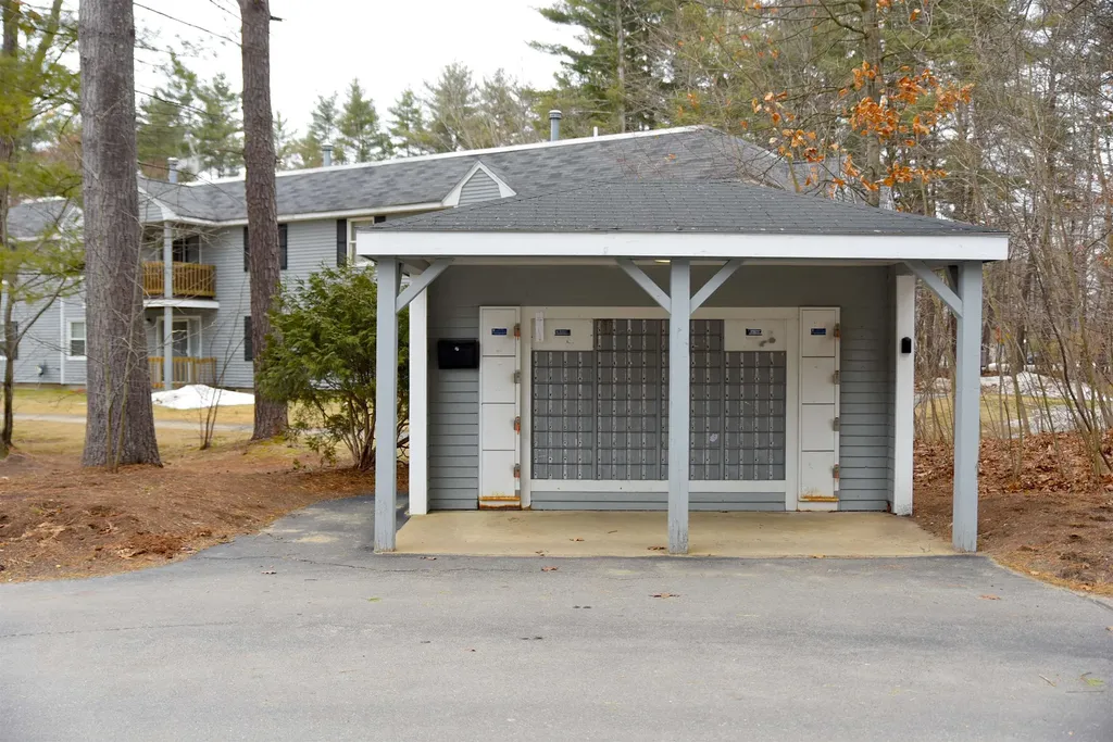 37 Alice Drive Concord NH 03303