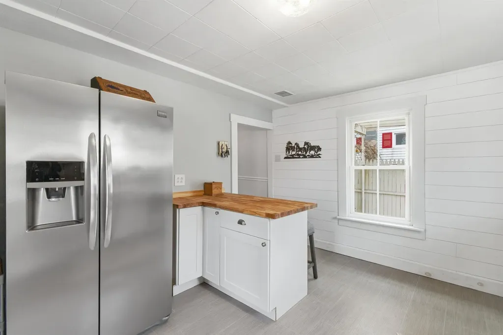 9 Forest Street Concord NH 03301