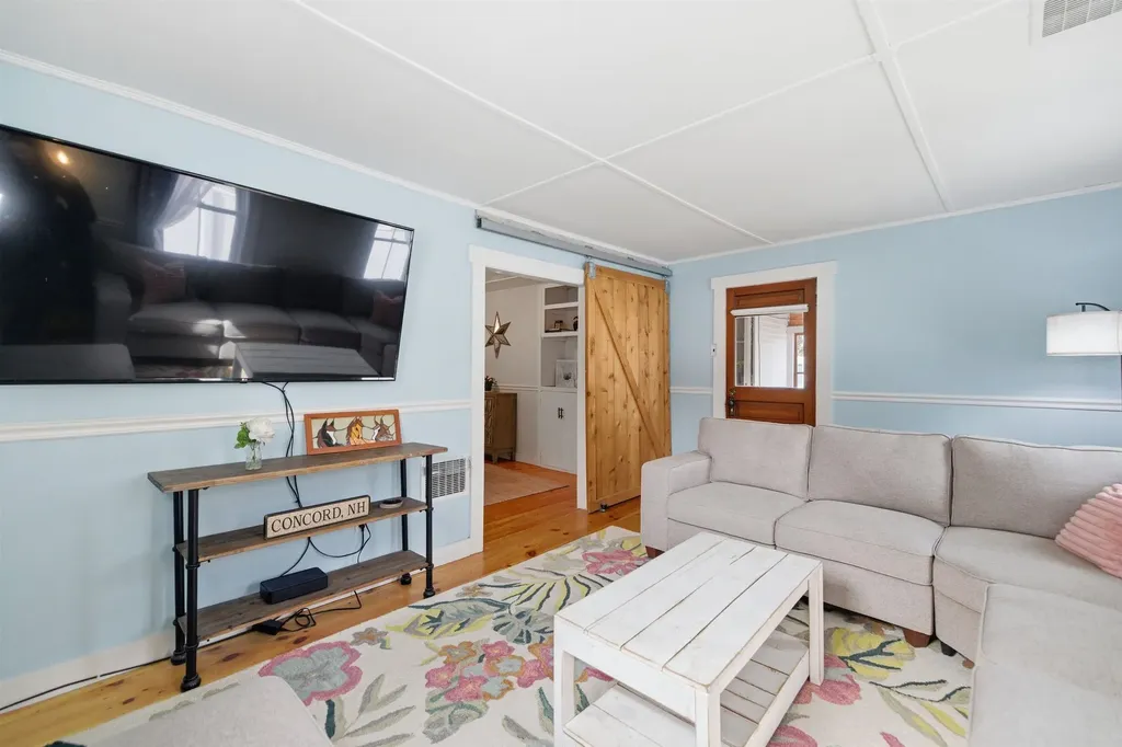 9 Forest Street Concord NH 03301