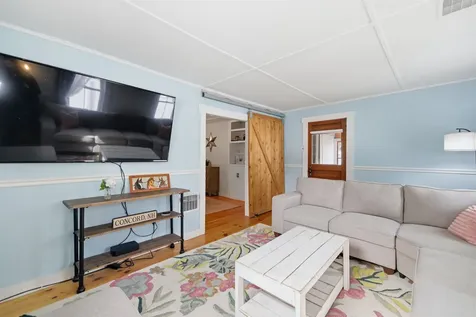 9 Forest Street Concord NH 03301