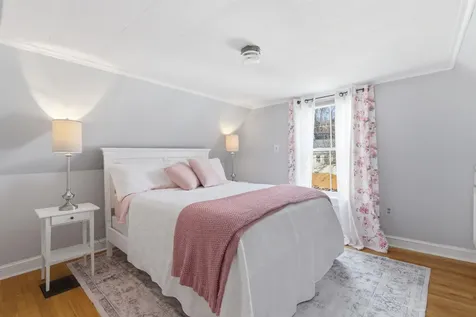 9 Forest Street Concord NH 03301