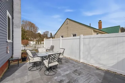 9 Forest Street Concord NH 03301