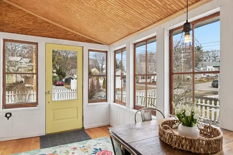 9 Forest Street Concord NH 03301