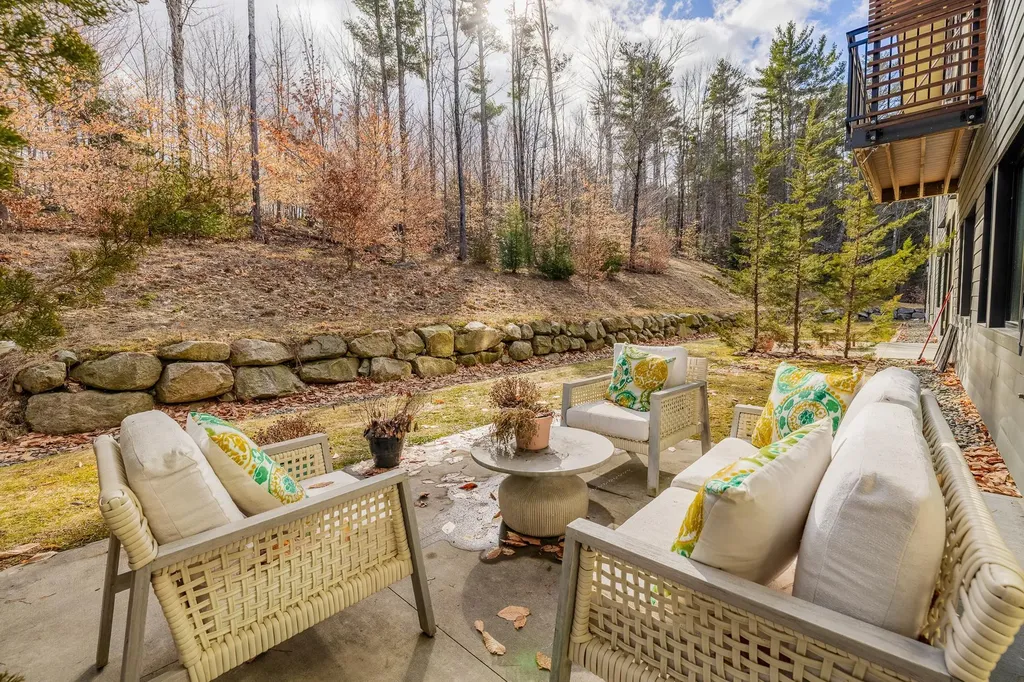 20 Morgan Drive Lebanon NH 03766