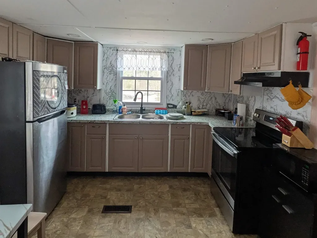 45 Keyes Farm Road Deering NH 03244