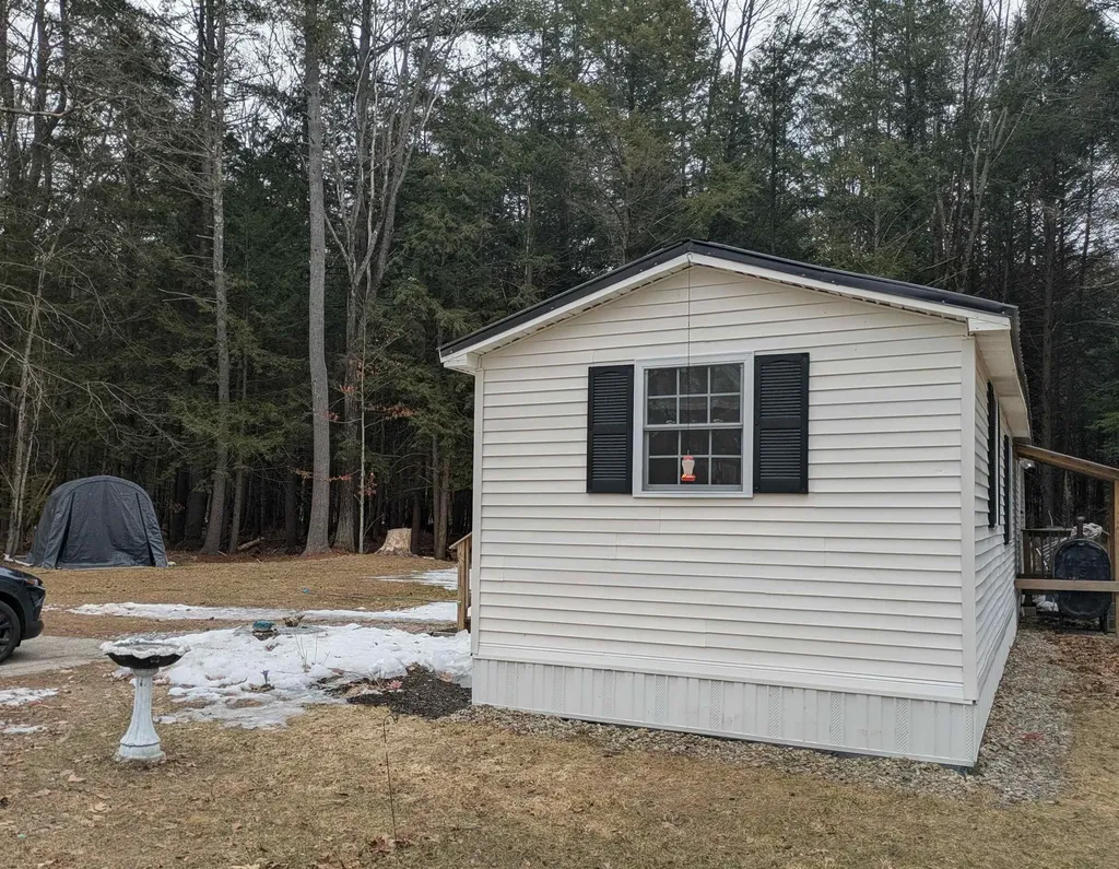 45 Keyes Farm Road Deering NH 03244