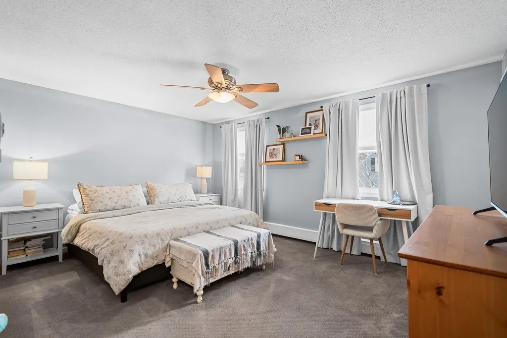 23 Cotter Court Manchester NH 03103