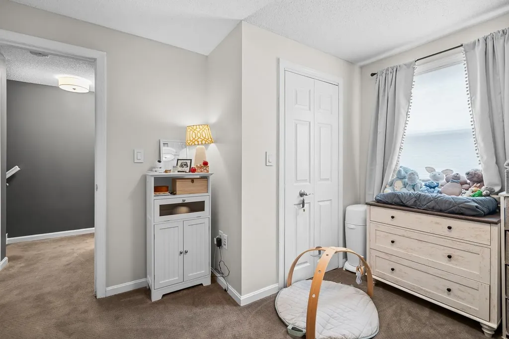 23 Cotter Court Manchester NH 03103