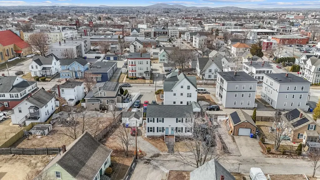 23 Cotter Court Manchester NH 03103