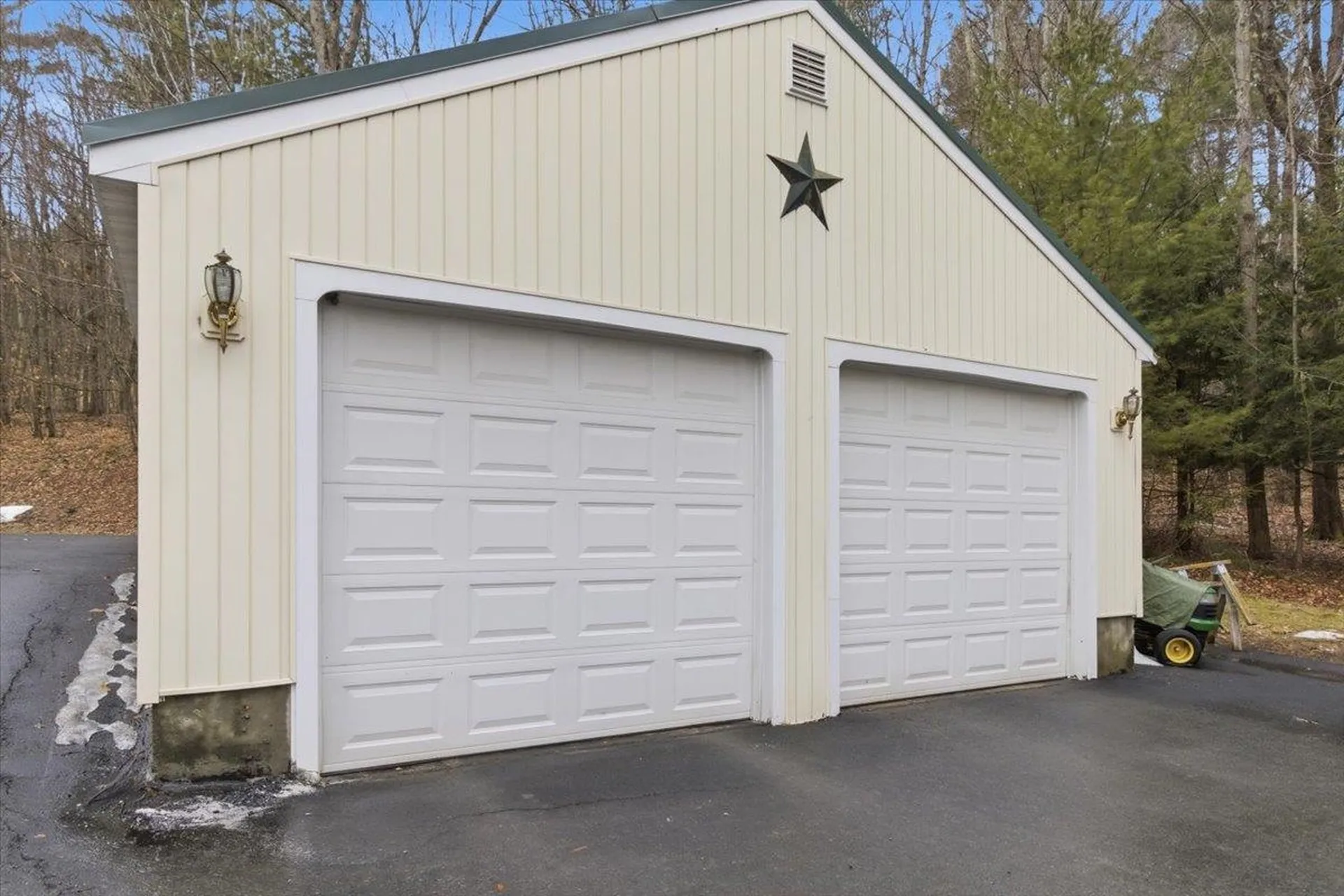 760 West Mountain Road Shaftsbury VT 05262