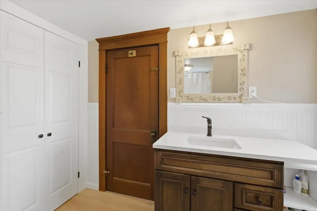 303 Prospect Street Bennington VT 05201