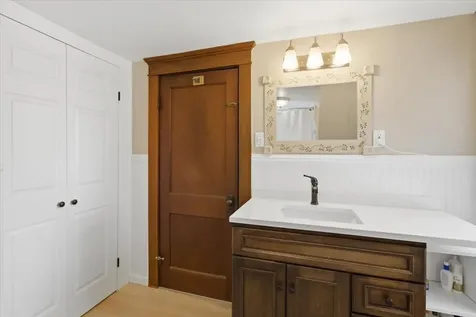 303 Prospect Street Bennington VT 05201