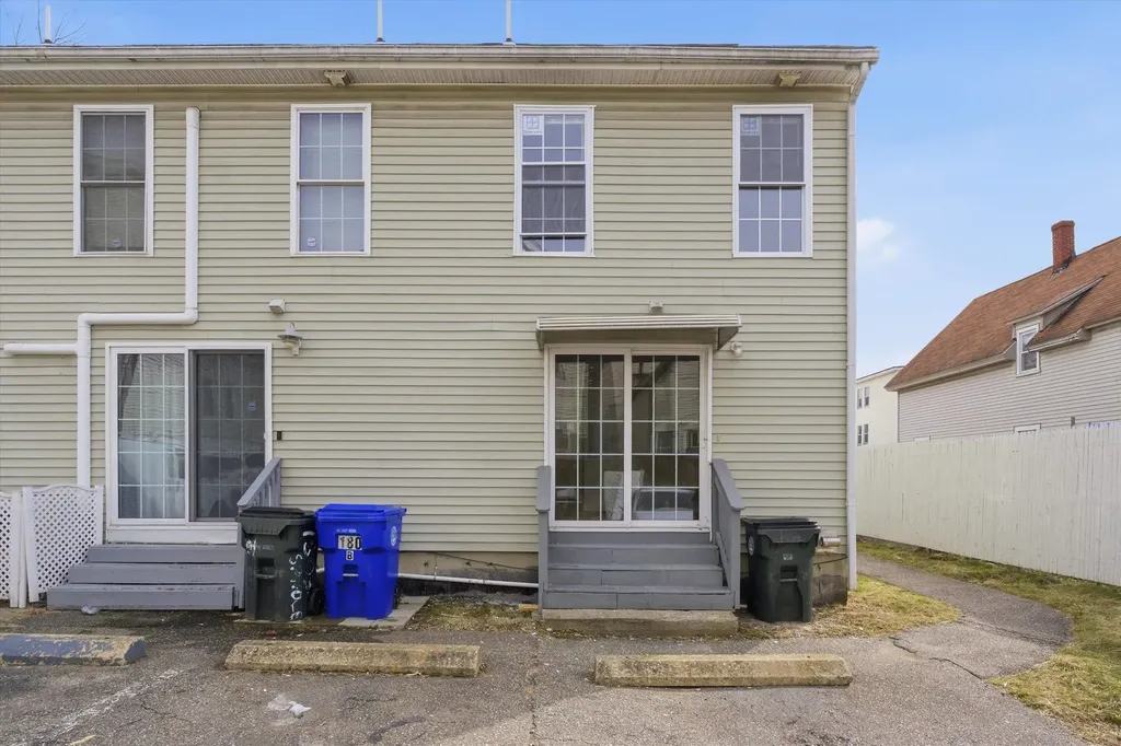 180 Spruce Street Manchester NH 03103