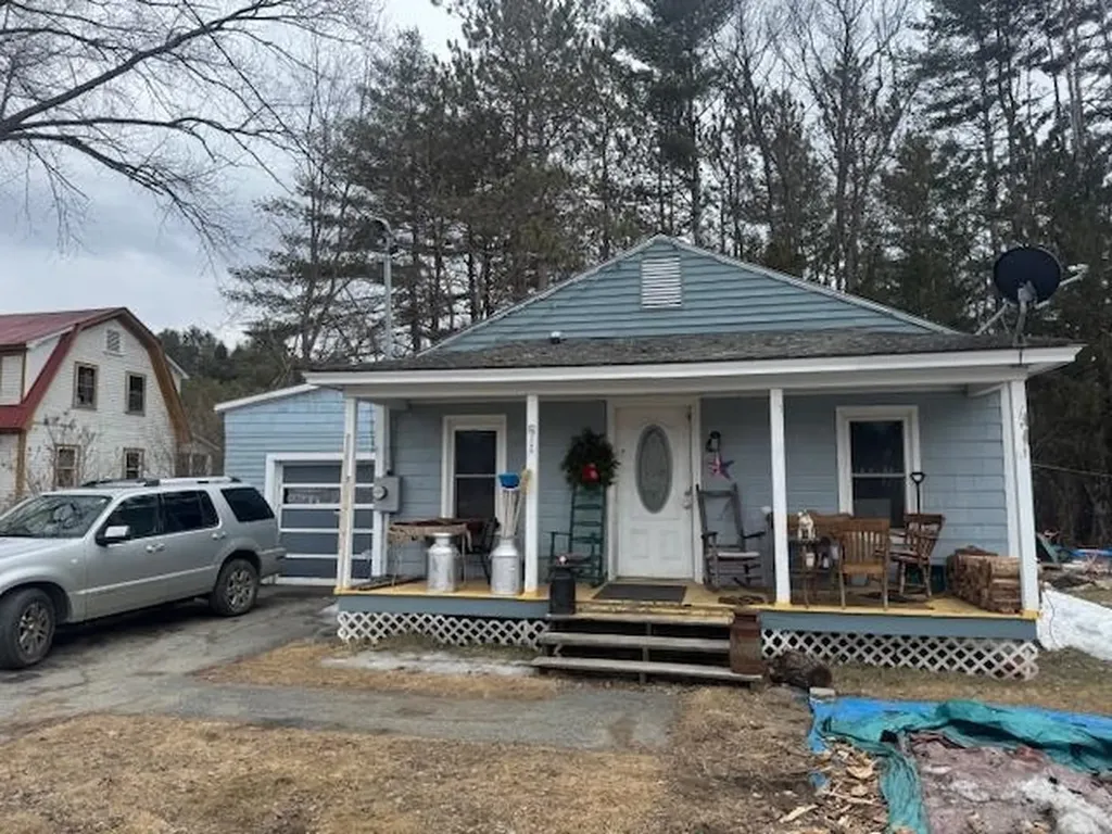 612 Pleasant Street St. Johnsbury VT 05819