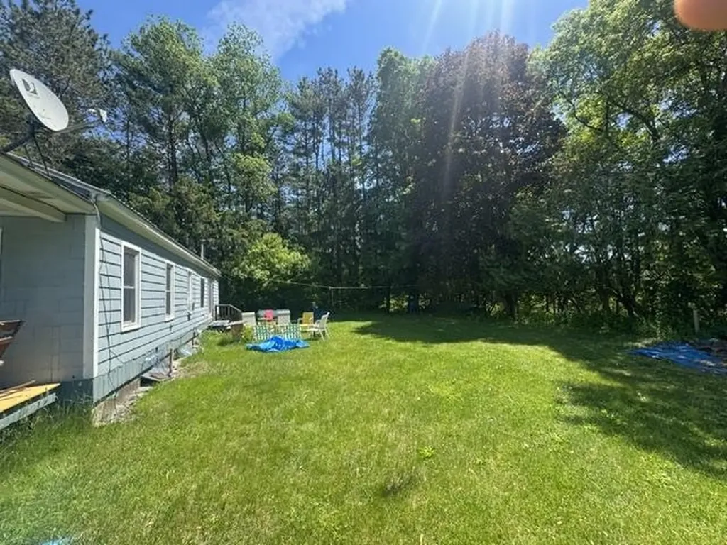 612 Pleasant Street St. Johnsbury VT 05819