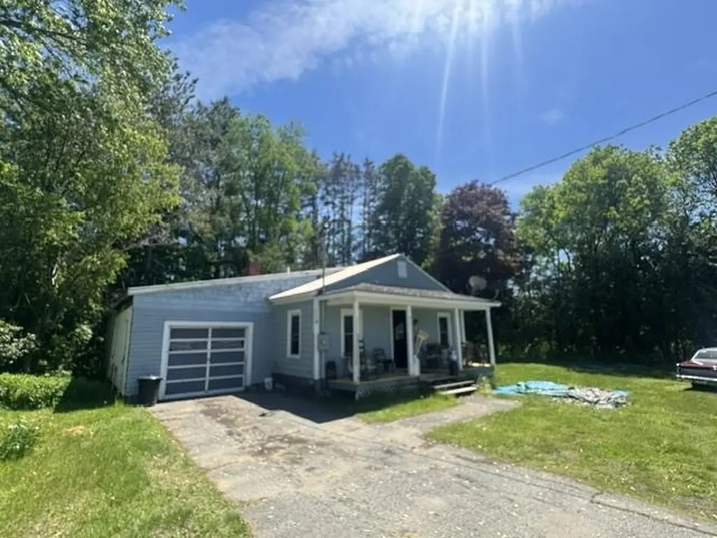 612 Pleasant Street St. Johnsbury VT 05819