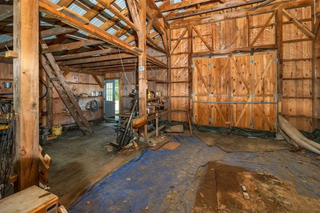 313 North Road Barnstead NH 03225