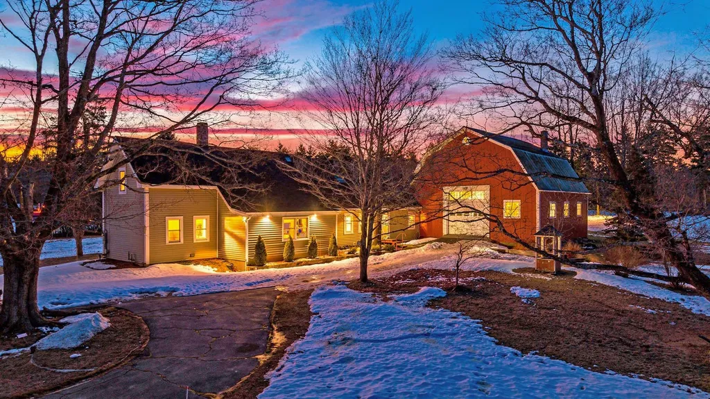 24 Jeremiah Lane Rochester NH 03867