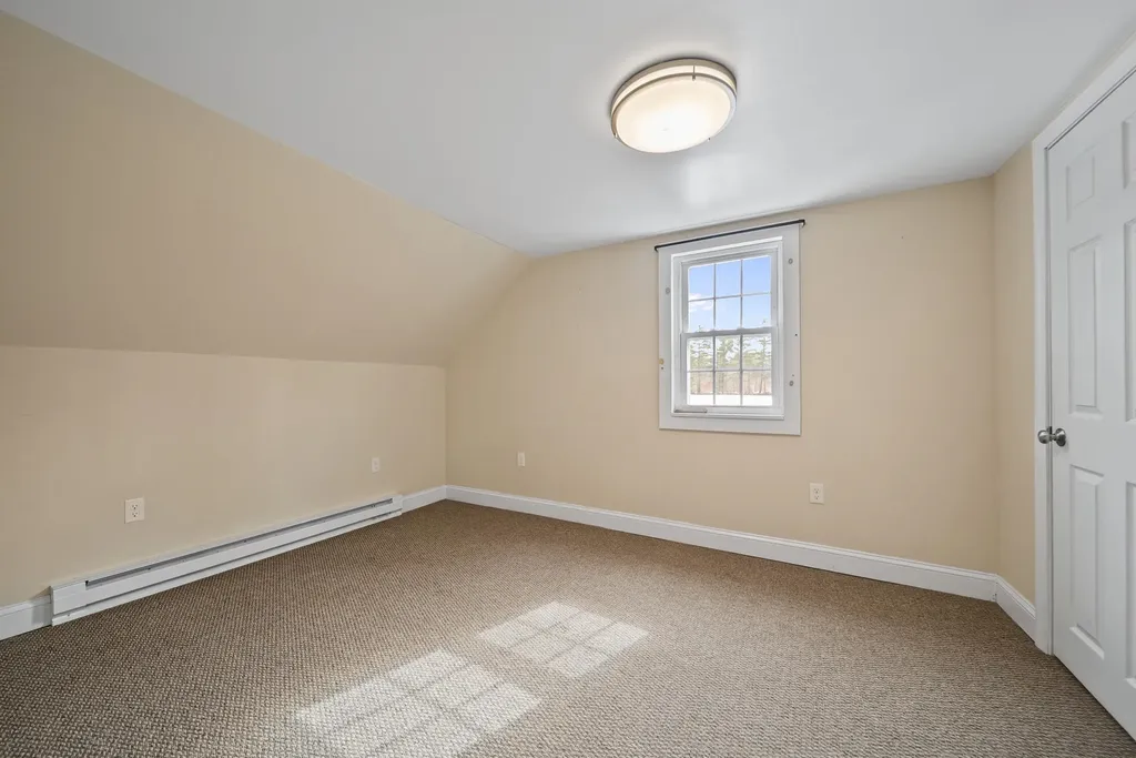 24 Jeremiah Lane Rochester NH 03867