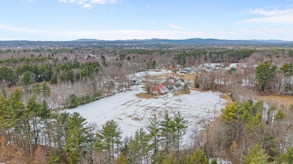 24 Jeremiah Lane Rochester NH 03867