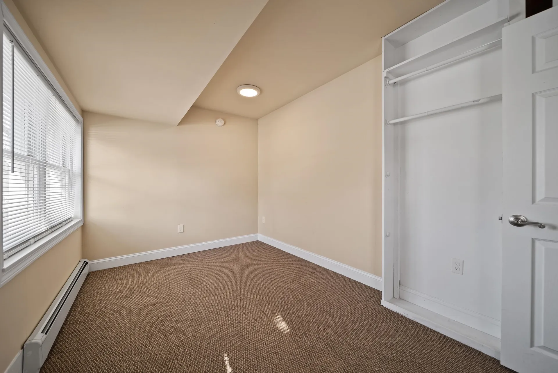 24 Jeremiah Lane Rochester NH 03867