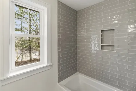 23 Shearwater Drive Portsmouth NH 03801