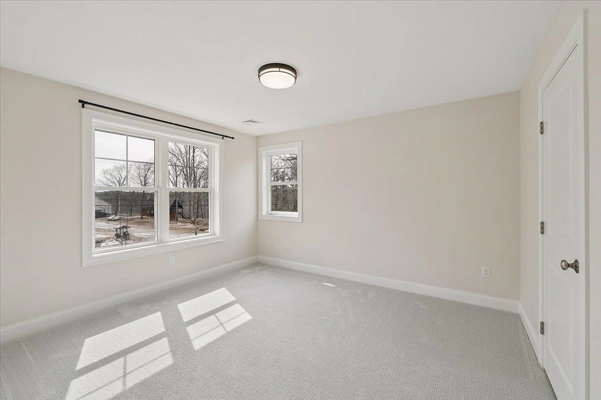452 Middle Winchendon Road Rindge NH 03461