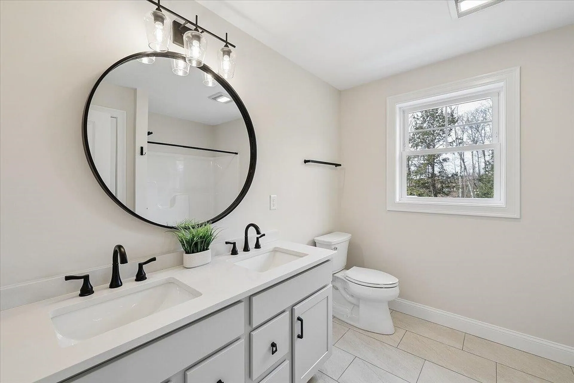 452 Middle Winchendon Road Rindge NH 03461