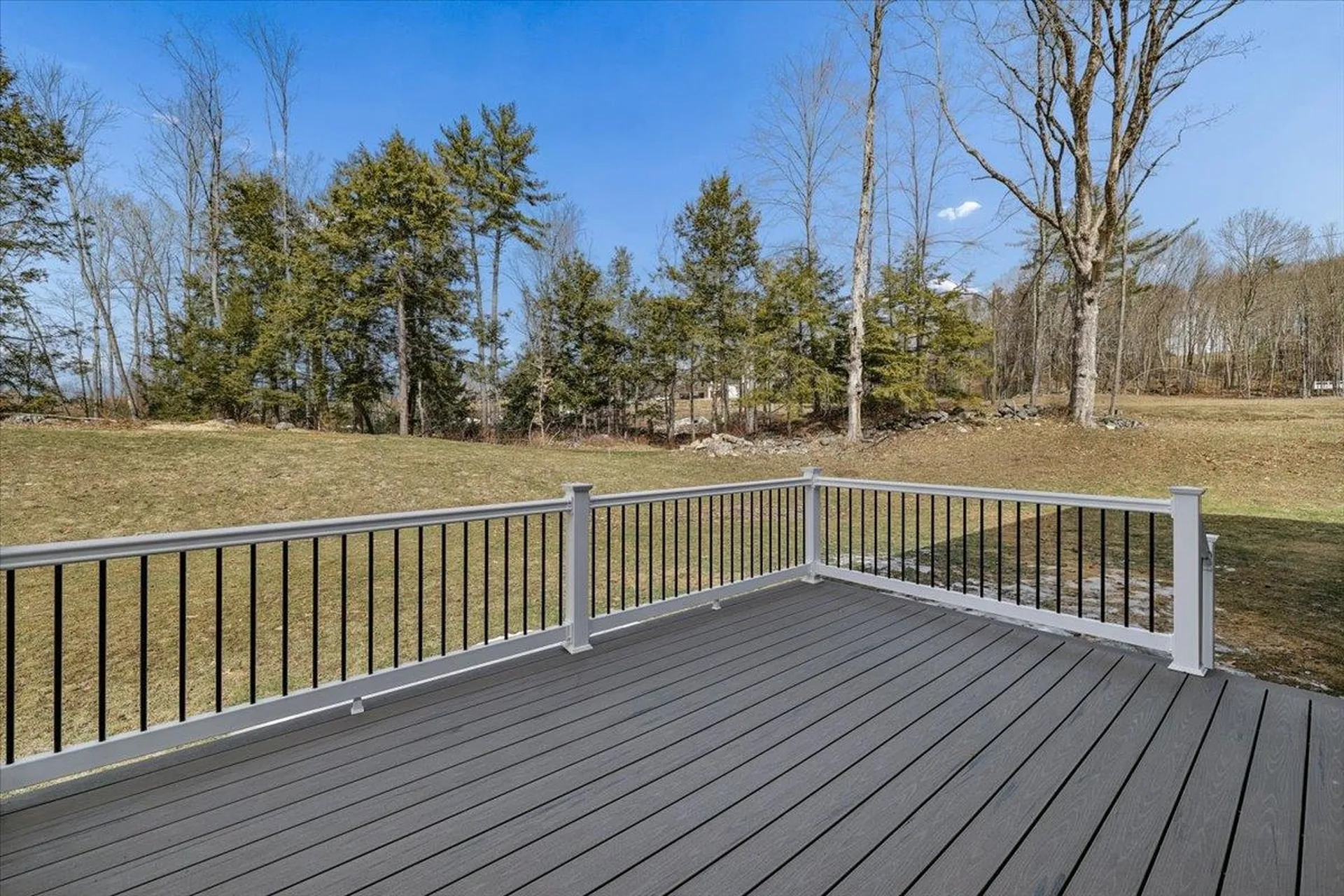 452 Middle Winchendon Road Rindge NH 03461