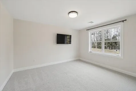 452 Middle Winchendon Road Rindge NH 03461