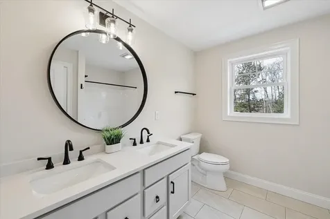 452 Middle Winchendon Road Rindge NH 03461