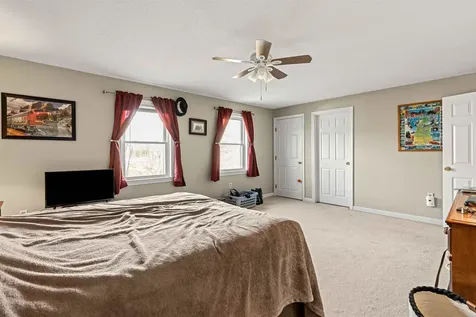 56 Kingston Road Plaistow NH 03865