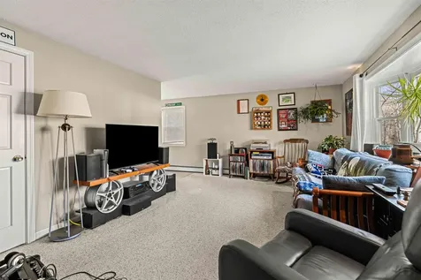 56 Kingston Road Plaistow NH 03865
