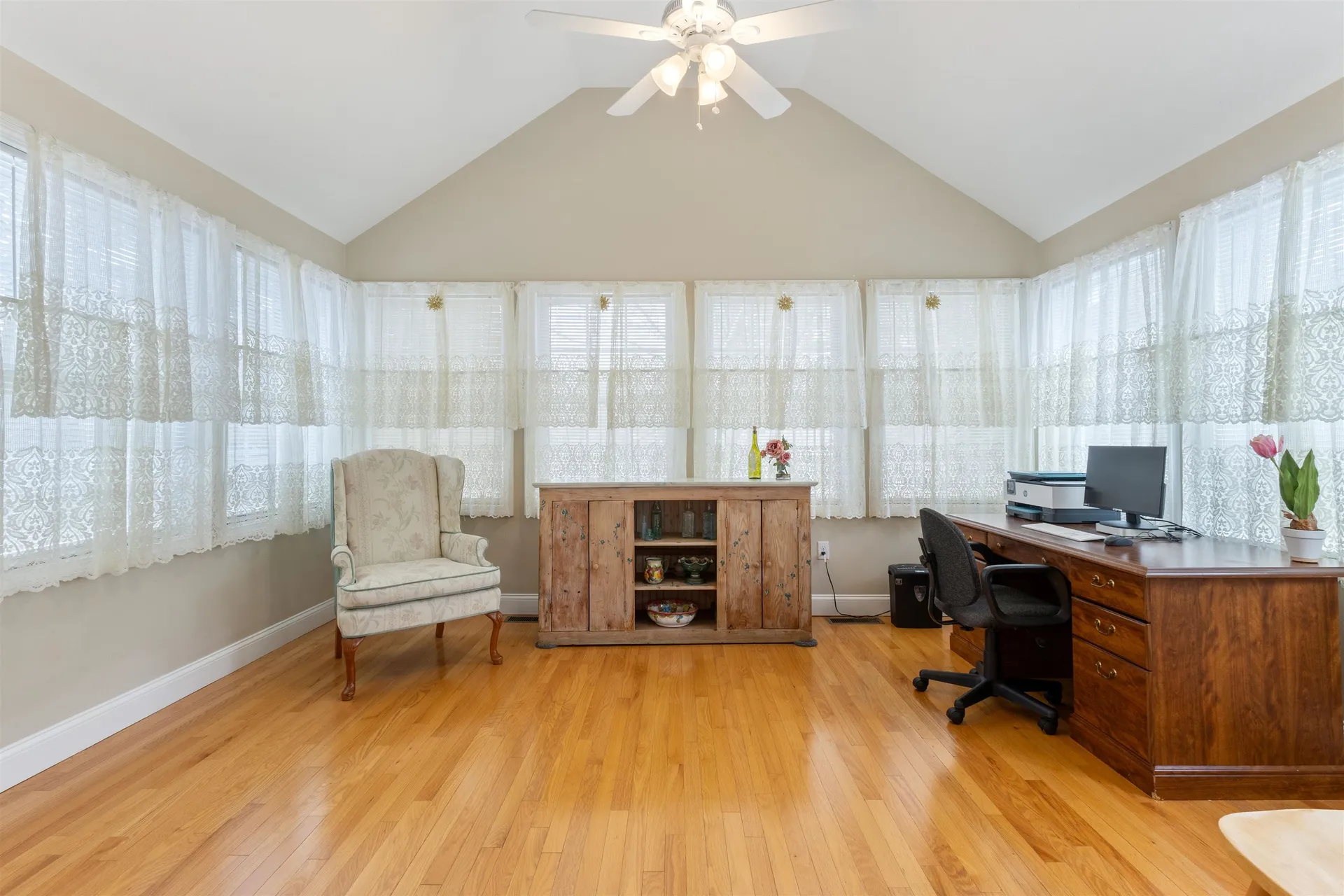 40 Hollow Ridge Drive Nashua NH 03062