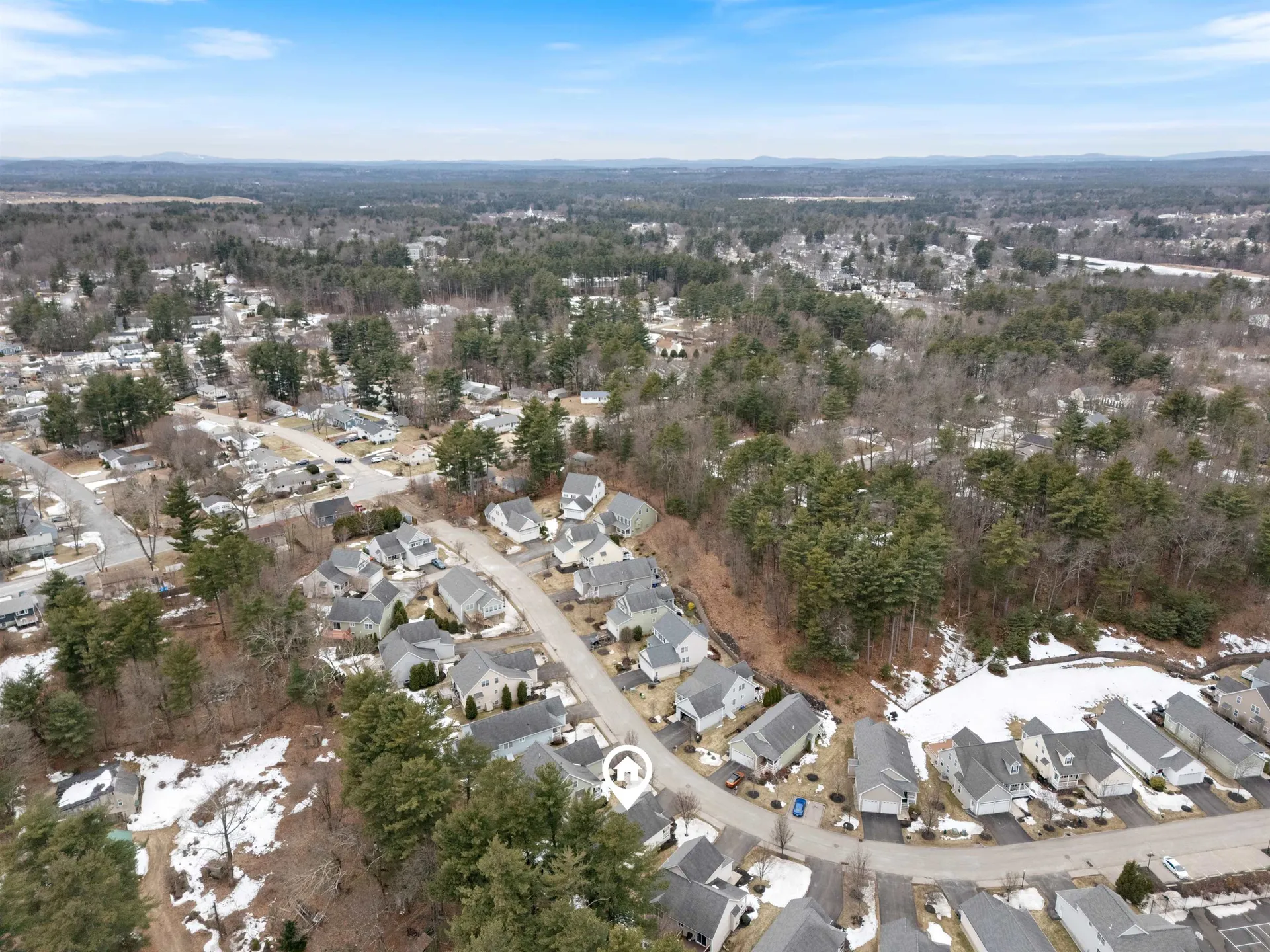 40 Hollow Ridge Drive Nashua NH 03062