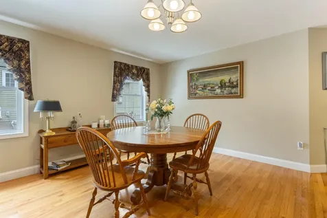 40 Hollow Ridge Drive Nashua NH 03062