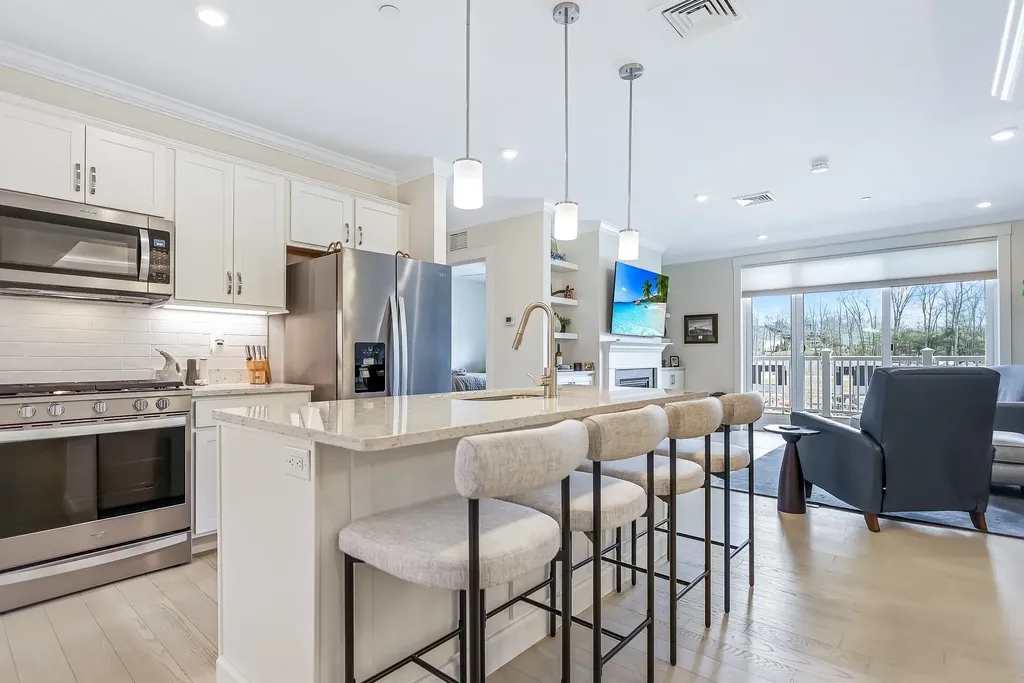 7 Longview Drive Atkinson NH 03811