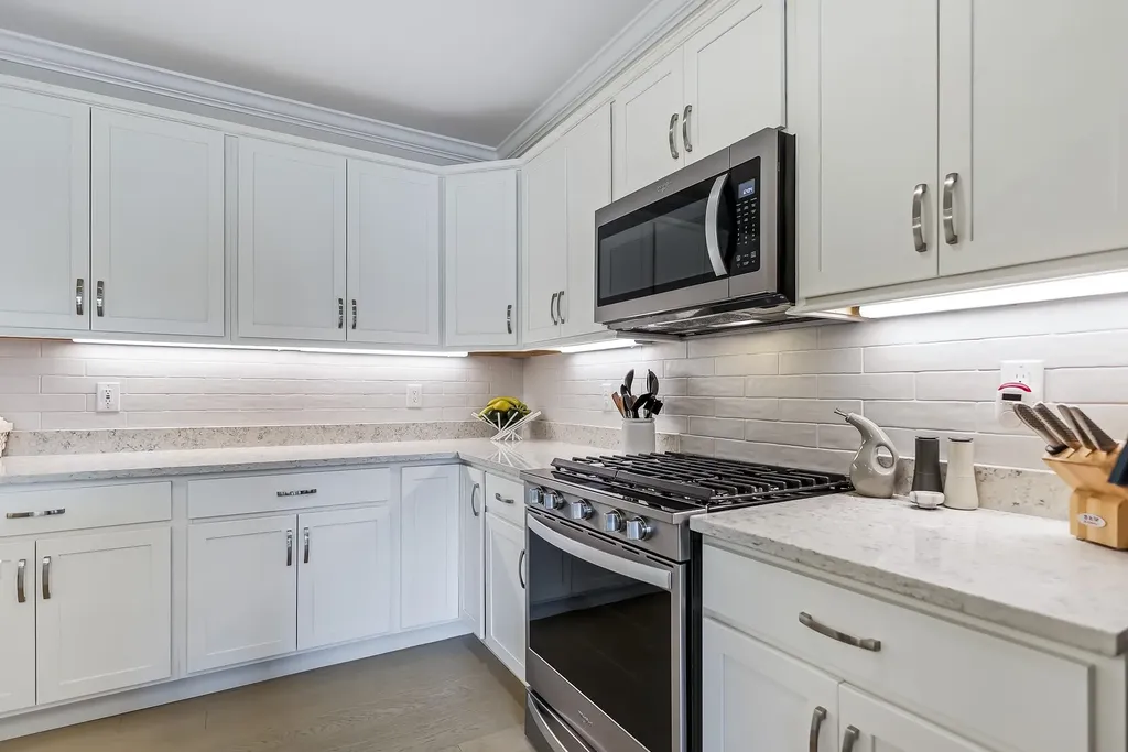 7 Longview Drive Atkinson NH 03811